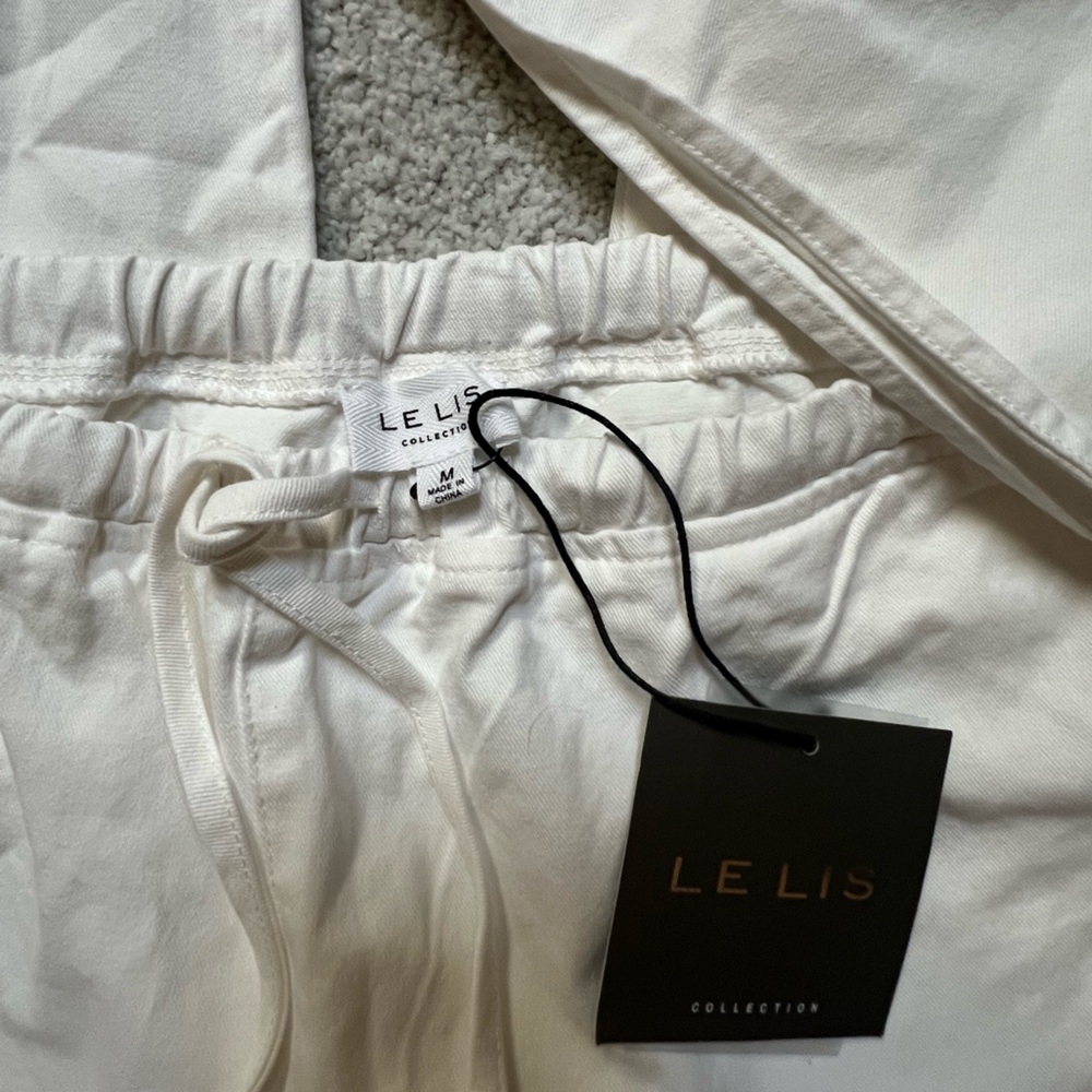 Le Lis White Cotton set- size M - Picture 4 of 5
